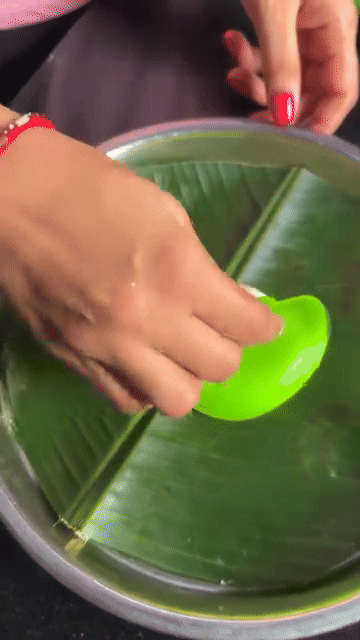 Silicone Idli Steamer Liners : Eco-Friendly & Mess-Free Cooking (Pack of 16)